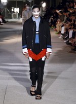 ジバンシィ バイ リカルド ティッシ 2014年春夏メンズコレクション - 黎明期の電子機器とアフリカの民族｜写真43