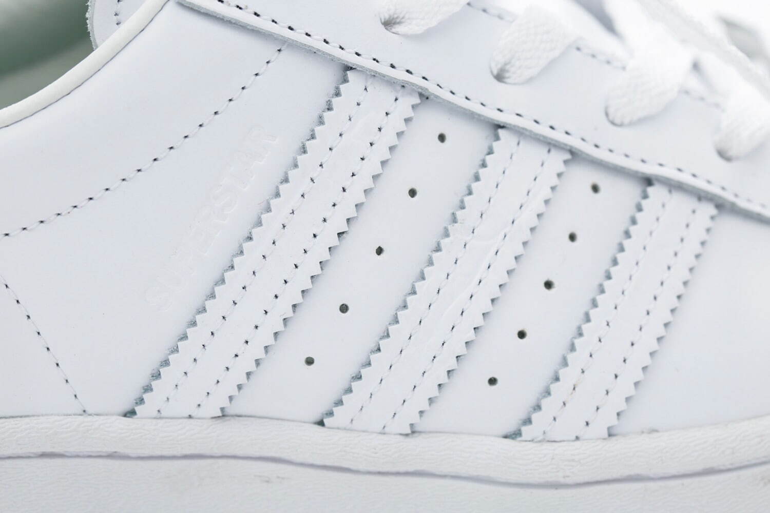 アディダス オリジナルス(adidas Originals), レイ ビームス(Ray BEAMS) スーパースター｜写真2