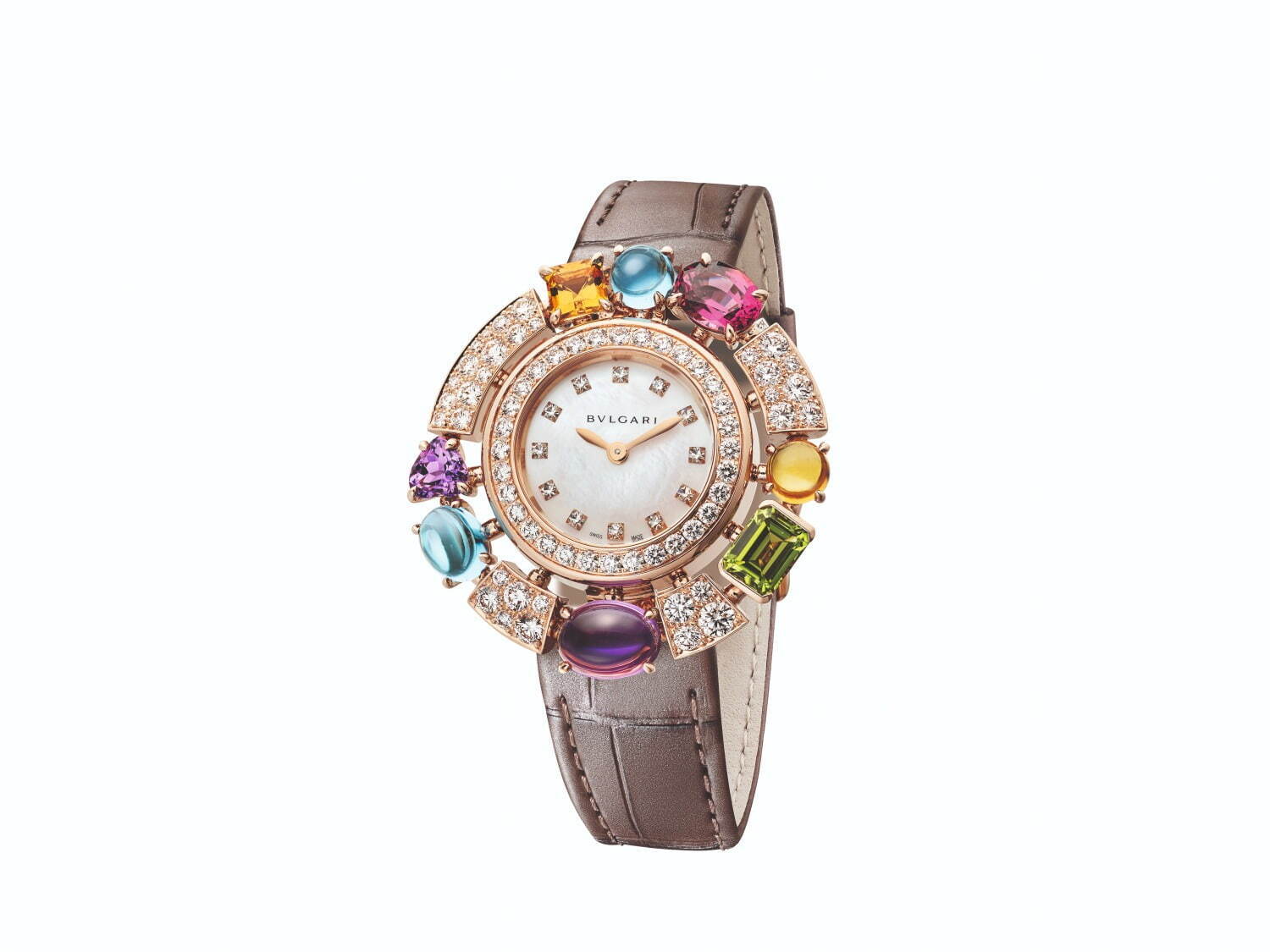 ブルガリ新作腕時計“ダイヤモンドの花びら”揺らめくジュエリーウォッチ｜写真4