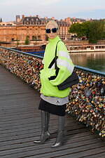 バレンシアガ(BALENCIAGA) 縦と横｜写真3