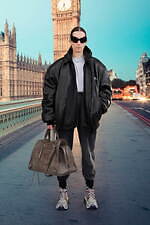 バレンシアガ(BALENCIAGA) 縦と横｜写真7