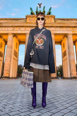 バレンシアガ(BALENCIAGA) 2021年冬ウィメンズ&メンズコレクション  - 写真2