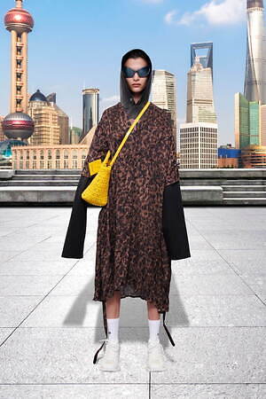 バレンシアガ(BALENCIAGA) 2021年冬ウィメンズ&メンズコレクション  - 写真15