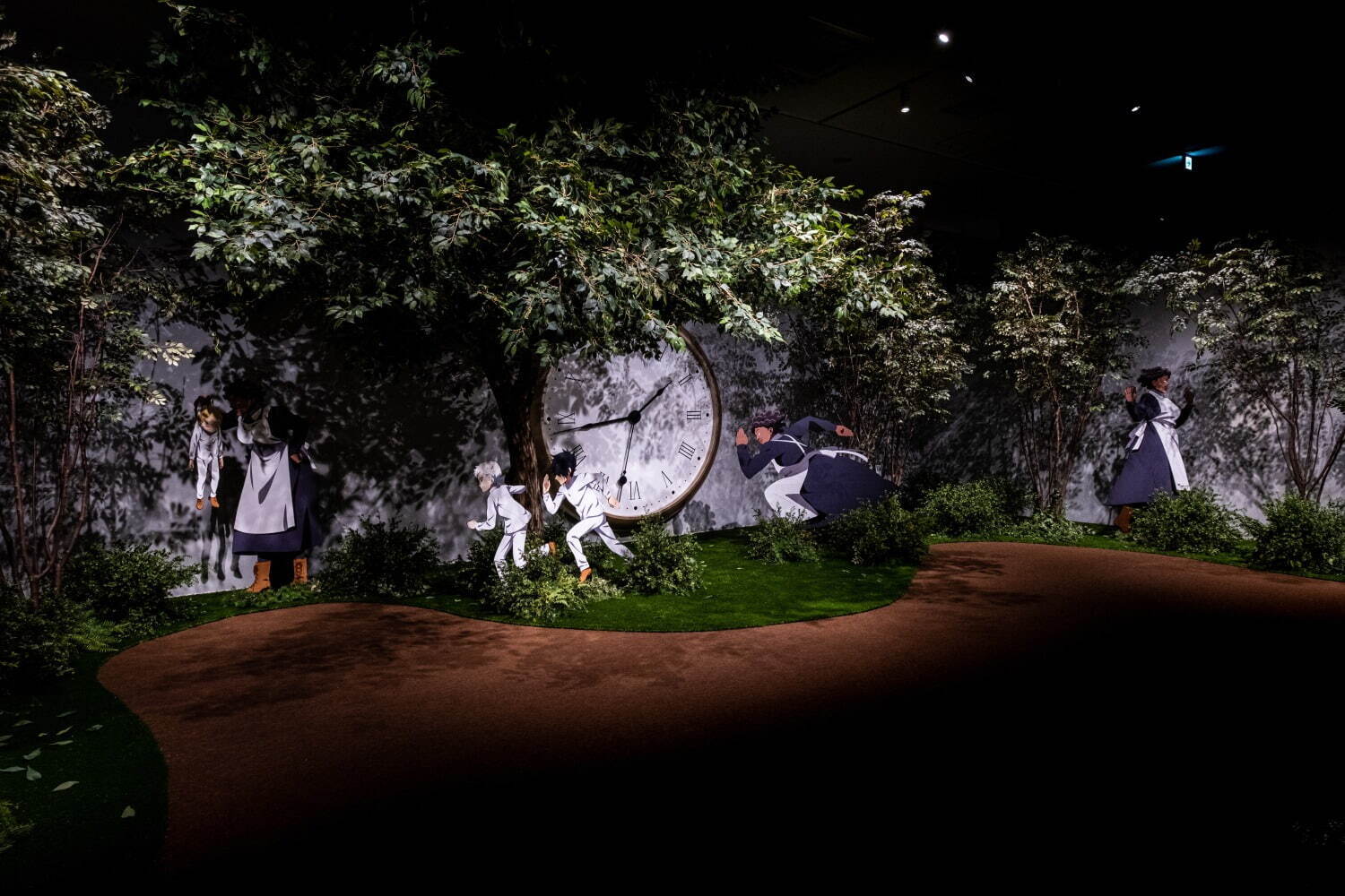 アニメ『約束のネバーランド』世界観を体験する“没入型ミュージアム” - 六本木で開催｜写真4