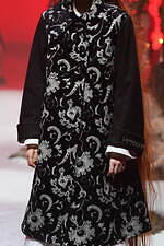 ルルムウ 2021-22年秋冬コレクション - 魔法の森を舞台に、魔女と少女が舞い踊る｜写真26