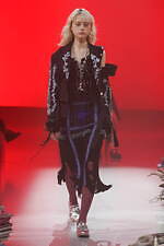 ルルムウ 2021-22年秋冬コレクション - 魔法の森を舞台に、魔女と少女が舞い踊る｜写真47