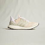 アディダスから新作スニーカー、アッパーからソールまで“オールホワイト”のウルトラブースト｜写真7