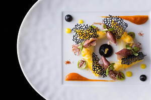 ラターブルドゥジョエル・ロブション春のランチ＆ディナーコース、恵比寿“古城”レストランの極上フレンチ｜写真6