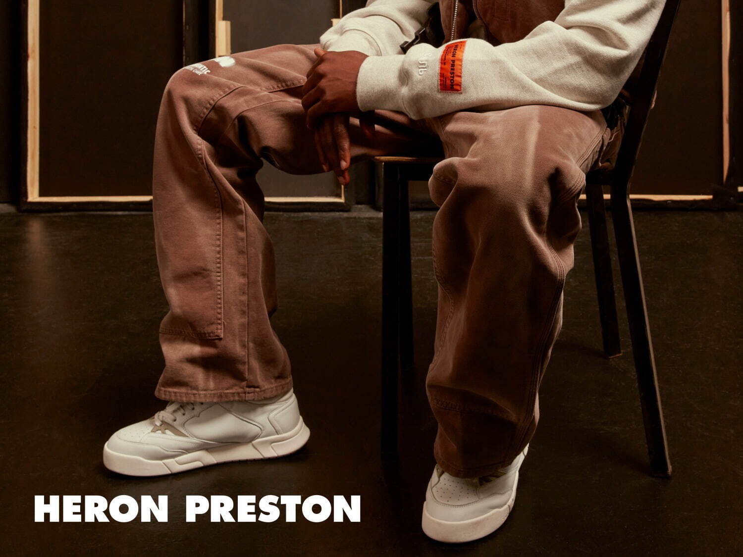 ヘロン・プレストン(HERON PRESTON) キャタピラー｜写真15