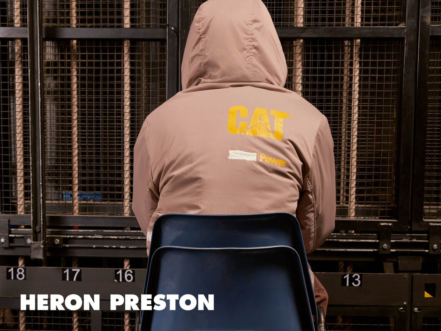 ヘロン・プレストン(HERON PRESTON) キャタピラー｜写真12