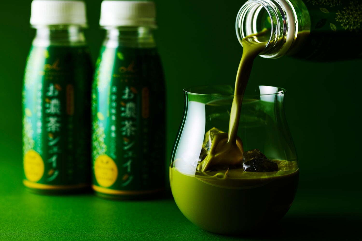 日本茶｜宇治抹茶 一番茶100％のスイーツドリンク「お濃茶シェイク」京都北山 マールブランシュから