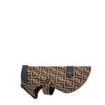 フェンディのペット用アクセサリー“FFロゴ”入りドッグコート＆首輪、ストラップ付きバッグも｜写真7