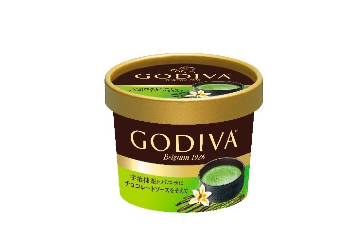 ゴディバ(GODIVA) 宇治抹茶とバニラにチョコレートソースを添えて｜写真2