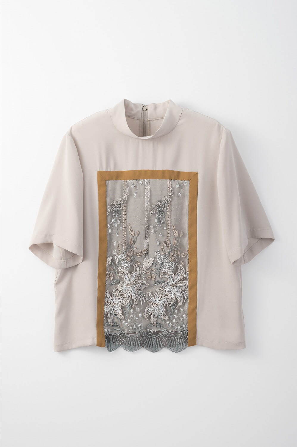 ミューラル、“ミルフィーユの層”着想のサマーニット＆“樹木の年輪”をプリントしたシャツなど｜写真18