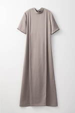 ミューラル、“ミルフィーユの層”着想のサマーニット＆“樹木の年輪”をプリントしたシャツなど｜写真23