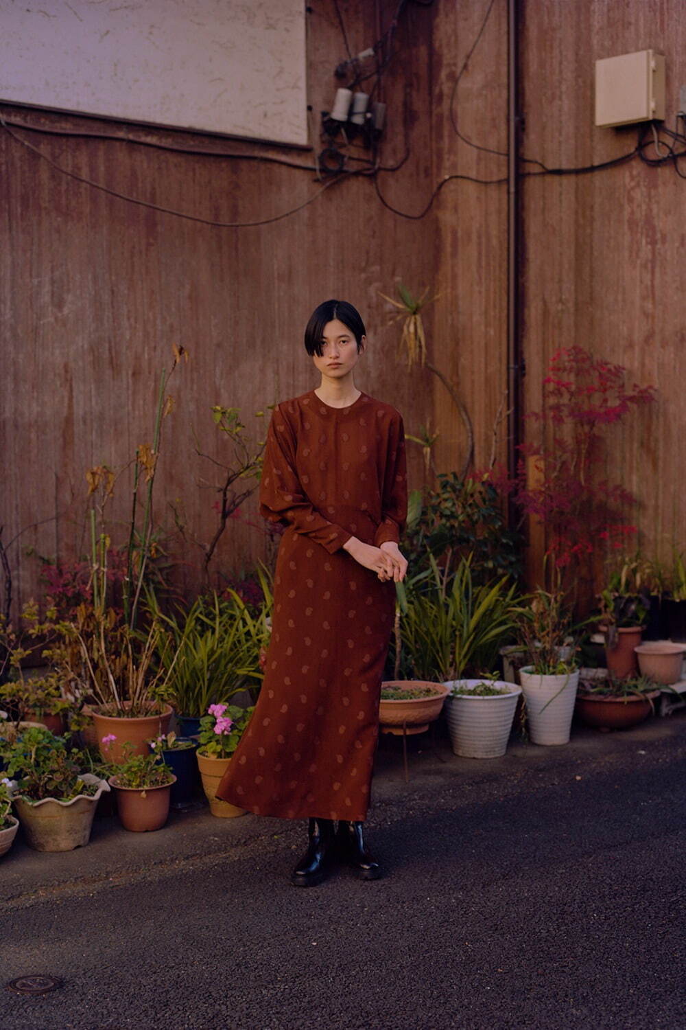 マメ クロゴウチ(Mame Kurogouchi) 2021年プレフォールウィメンズコレクション  - 写真15