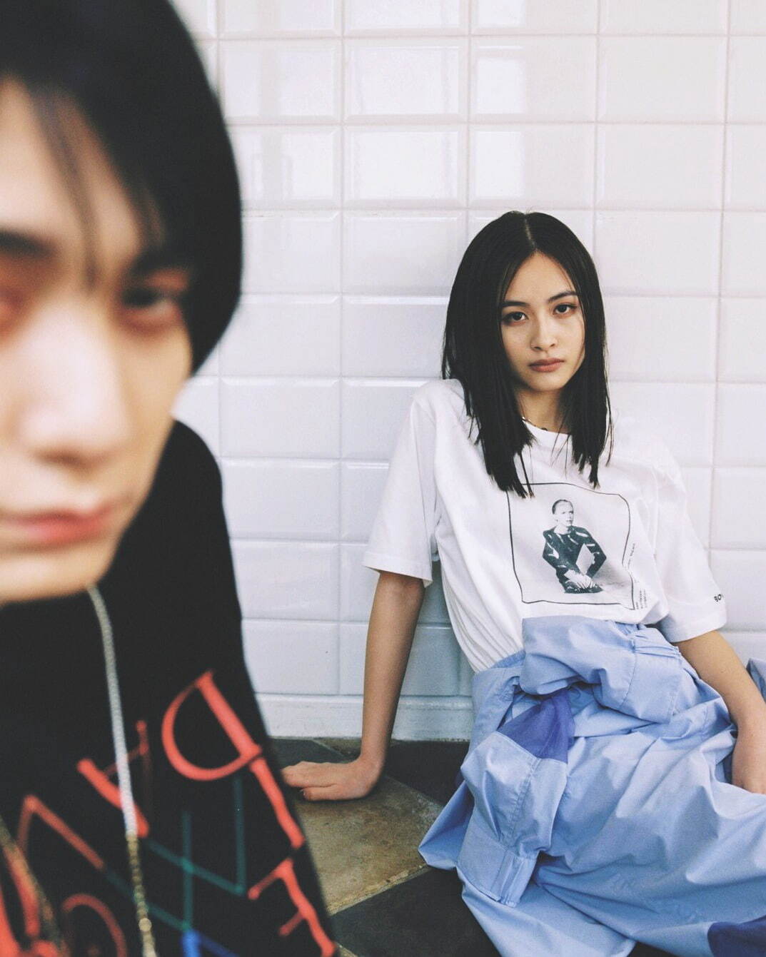 リリーブラウン×デヴィッド・ボウイ“ヴィンテージ風”Tシャツ ツアーロゴ入りトート、初のメンズも|写真1