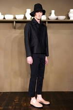 カルヴェン2014年春夏メンズコレクション - 絶妙な素材と色合いが生み出す、洗練されたラフスタイル｜写真9