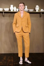 カルヴェン2014年春夏メンズコレクション - 絶妙な素材と色合いが生み出す、洗練されたラフスタイル｜写真10