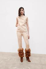 サンローラン 2021年冬ウィメンズコレクション - 対極の狭間で魅せる、新しいエレガンス｜写真13