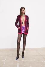 サンローラン 2021年冬ウィメンズコレクション - 対極の狭間で魅せる、新しいエレガンス｜写真17