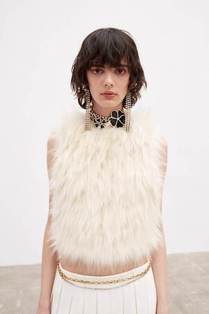 サンローラン 2021年冬ウィメンズコレクション - 対極の狭間で魅せる、新しいエレガンス｜写真36