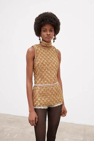 サンローラン 2021年冬ウィメンズコレクション - 対極の狭間で魅せる、新しいエレガンス｜写真56