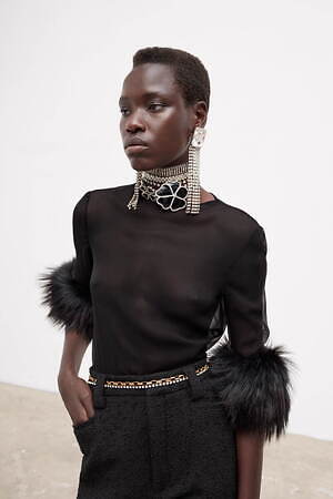 サンローラン 2021年冬ウィメンズコレクション - 対極の狭間で魅せる、新しいエレガンス｜写真62