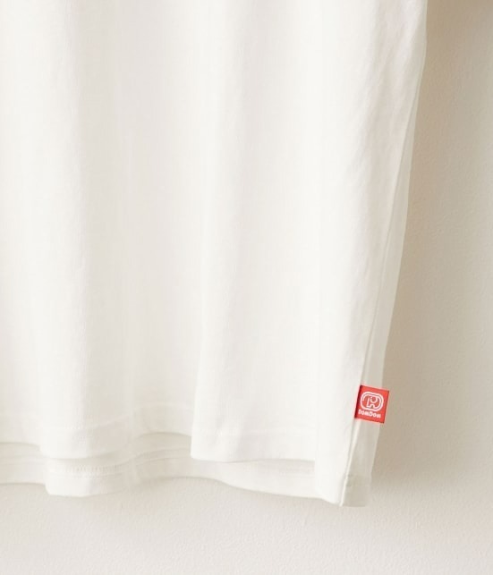 加賀美健デザイン「ドムドムハンバーガー」Tシャツ、くすみカラーに“ドムドムしない”象プリント｜写真58