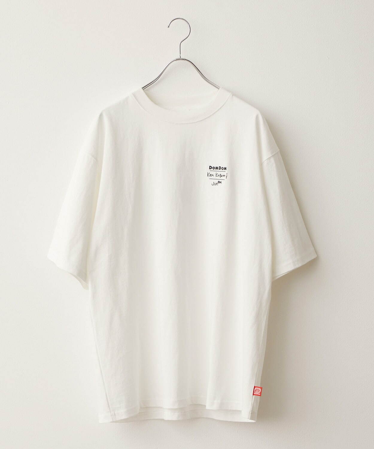 加賀美健デザイン「ドムドムハンバーガー」Tシャツ、くすみカラーに“ドムドムしない”象プリント｜写真32