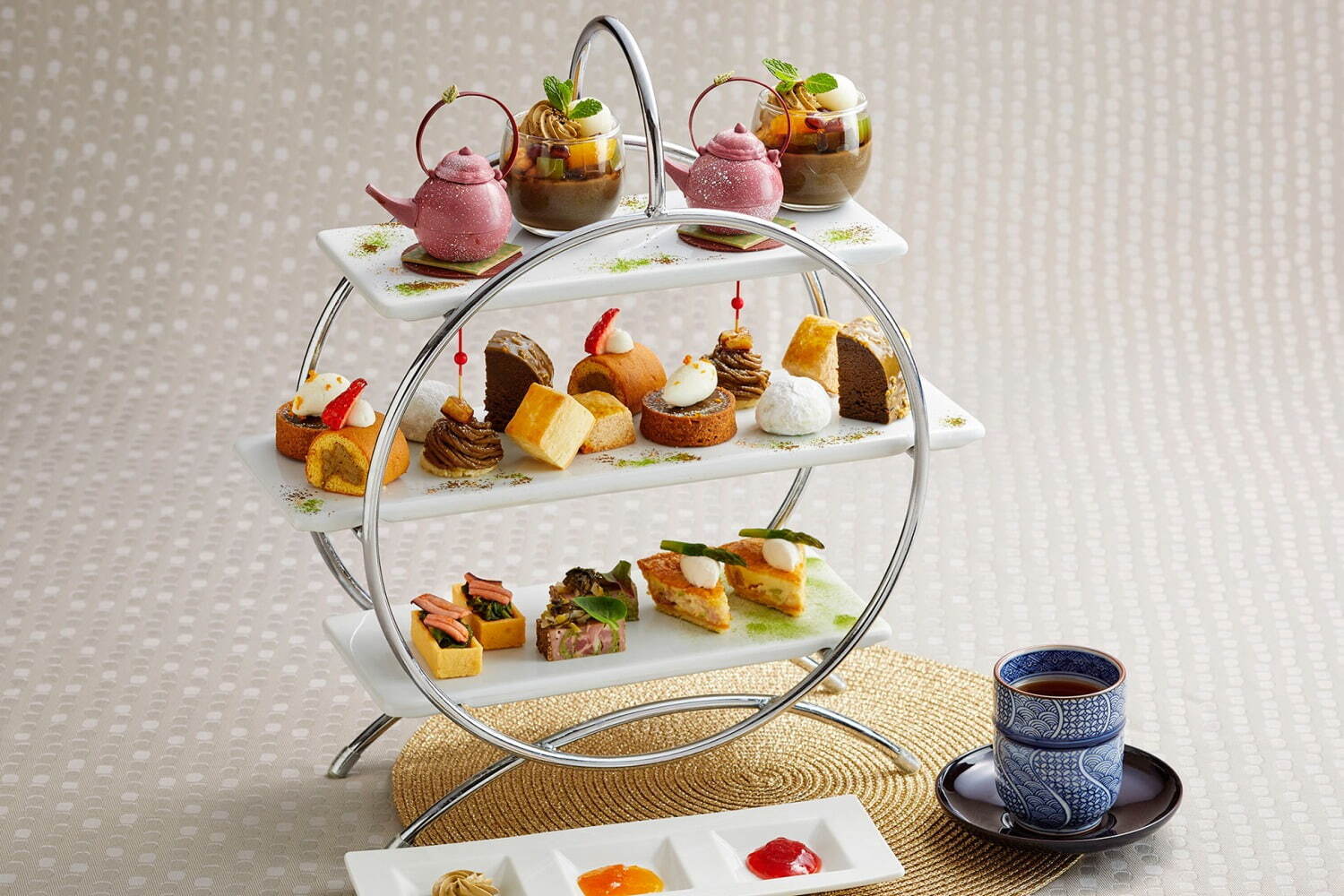 日本茶｜日本橋・ロイヤルパークホテルで「ほうじ茶アフタヌーンティー」老舗ほうじ茶専門店「森乃園」とコラボ