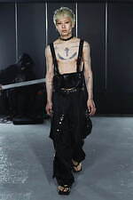 イクミ 2021年春夏コレクション - モノクロの世界で映える、パンキッシュな輝き｜写真3