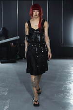 イクミ 2021年春夏コレクション - モノクロの世界で映える、パンキッシュな輝き｜写真11