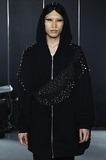 イクミ 2021年春夏コレクション - モノクロの世界で映える、パンキッシュな輝き｜写真48