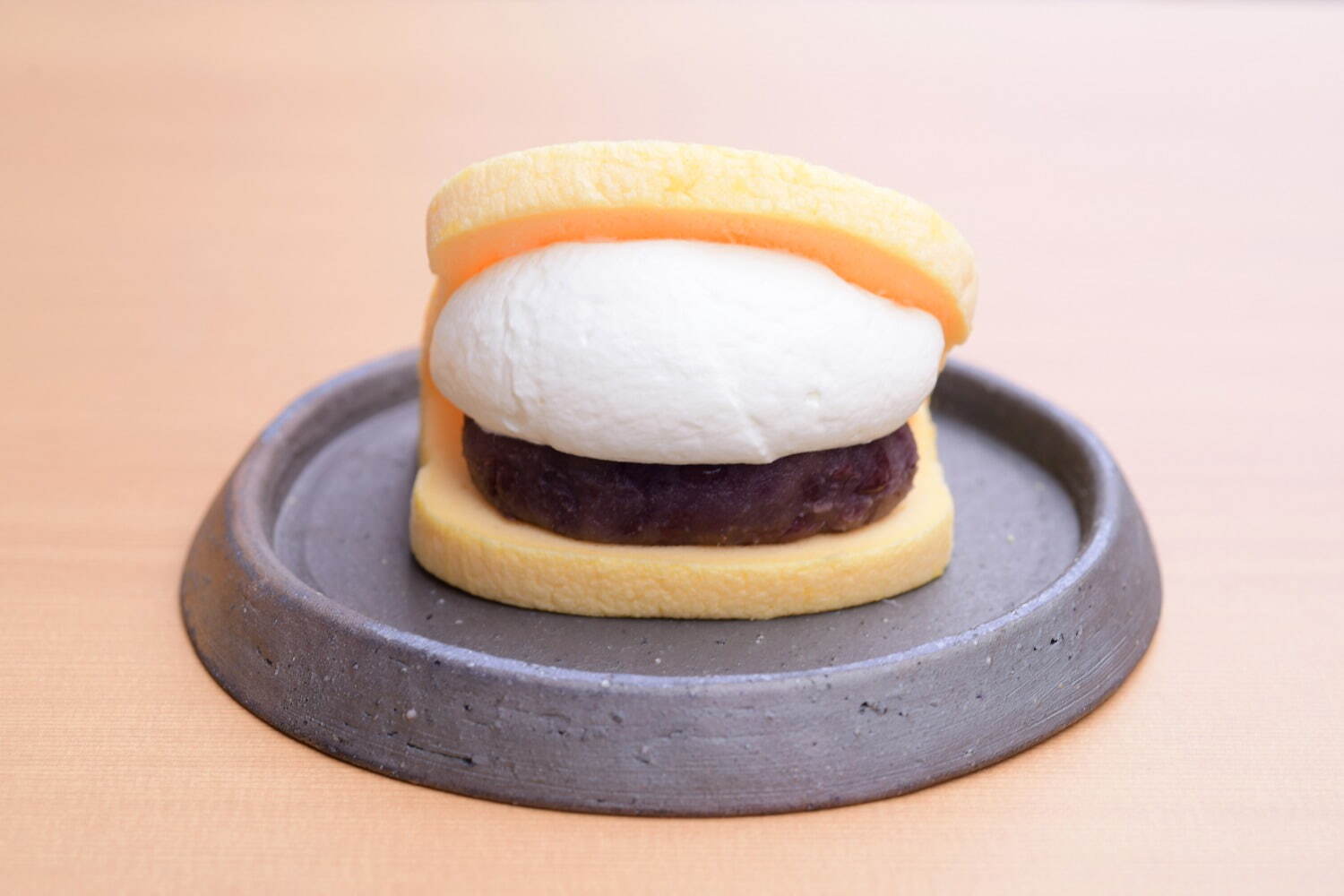 たまご専門「本巣ヱ 苦楽園」“フワッとろ”濃厚たまごパンに抹茶味、フルーツを挟んだ「はさけるパン」も｜写真7