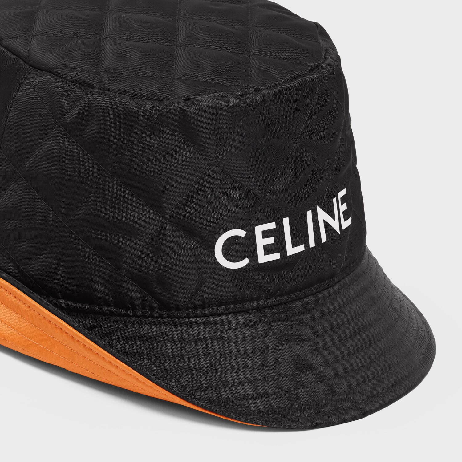 セリーヌ オム“CELINE”ロゴを配した新作ウェア＆スニーカー、Tシャツやフーディーなど｜写真82