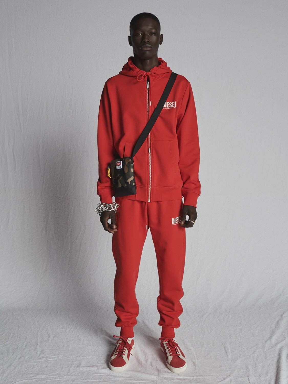 ディーゼル(DIESEL) 2021年プレフォールウィメンズ&メンズコレクション  - 写真14