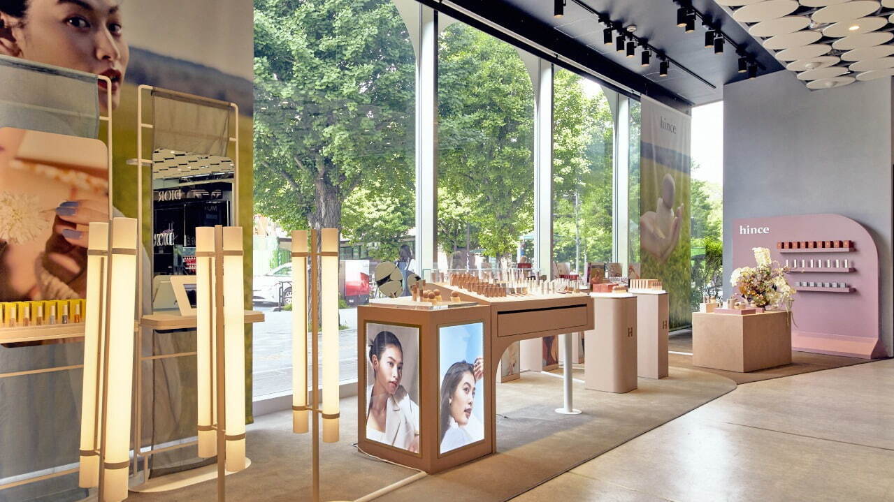 @cosme TOKYO期間限定ショップの様子
