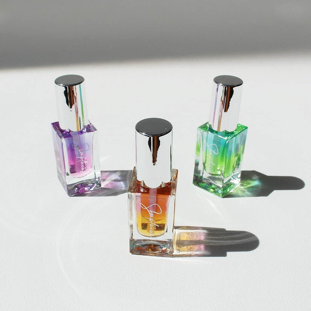 ソンプチュー ネイルオイル 全3種 各8mL 各330円(税込)