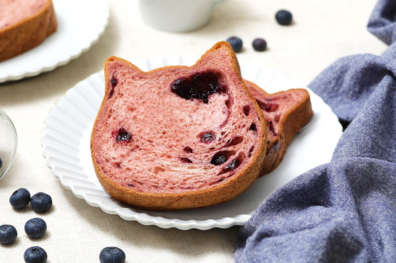 高級食パン専門店 ねこねこ食パン ブルーベリージャム入り 6月限定爽やかフレーバー ファッションプレス 高級食パン専門店 ねこねこ食パン ブルーベリージャム入り 6月限定爽やかフレーバー ファッションプレス