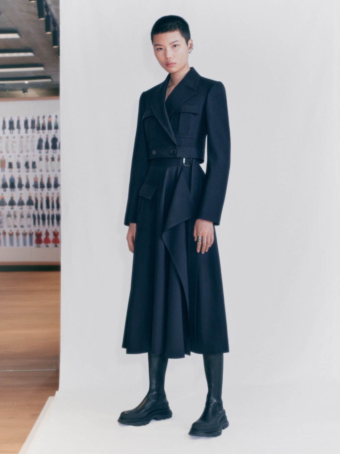 アレキサンダー・マックイーン(Alexander McQueen) 2021-22年秋冬