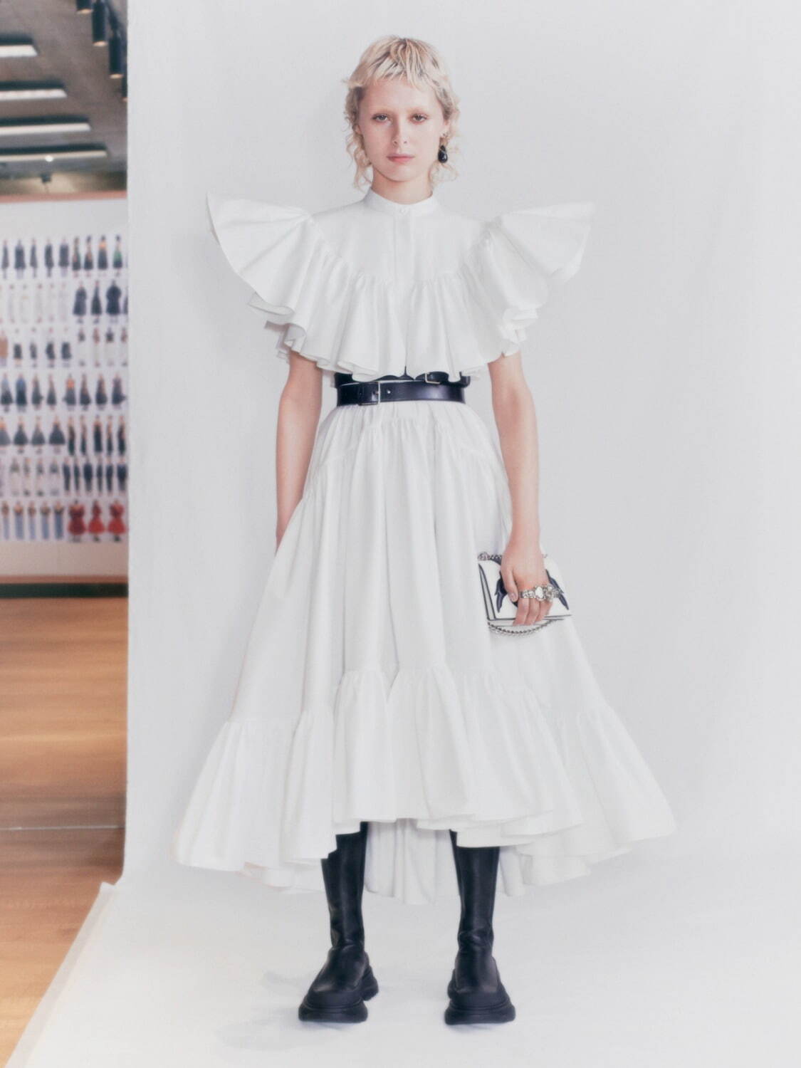 アレキサンダー・マックイーン(Alexander McQueen) 2021-22年秋冬