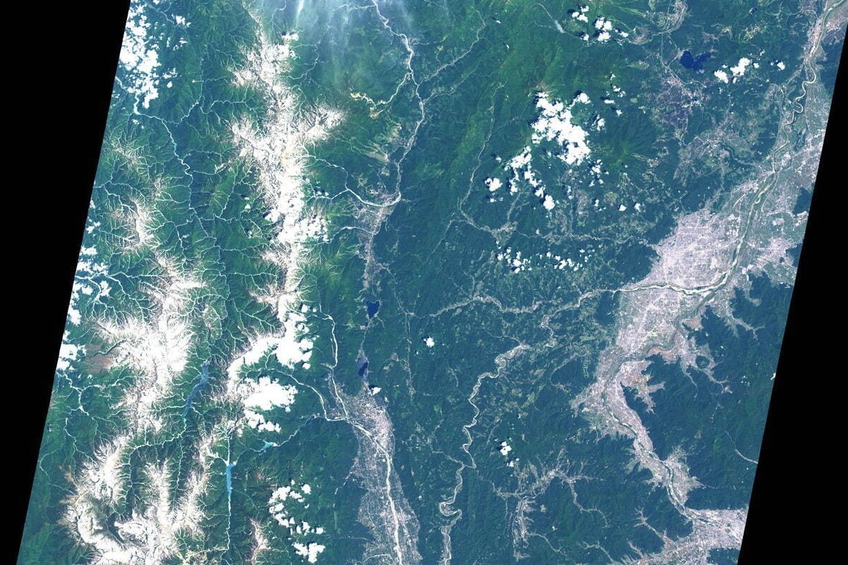 長野県立美術館「めぐりあいJAXA─ながのとながめ」