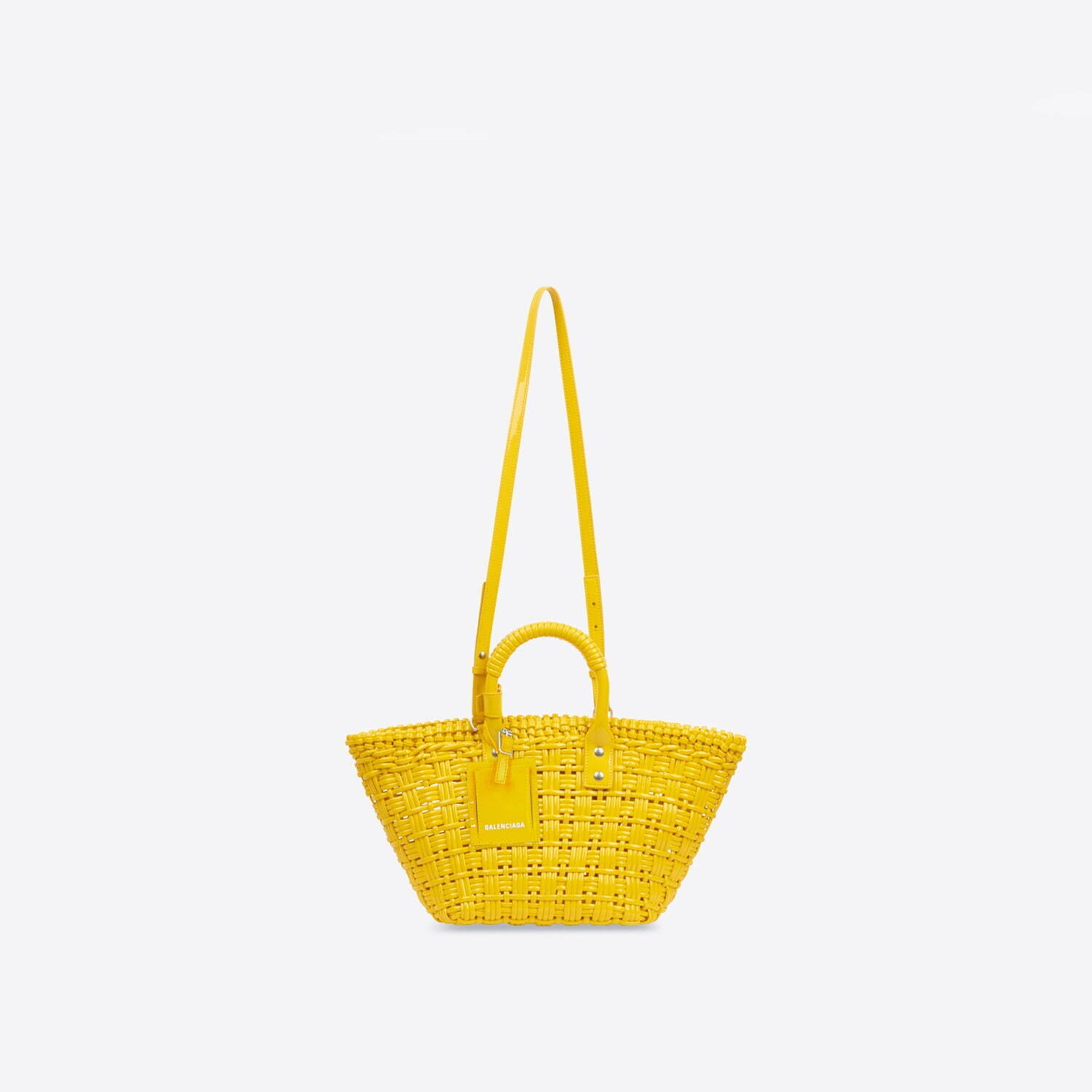 バレンシアガの新作バッグ「ビストロ」“ラタン製家具”から着想を得た 
