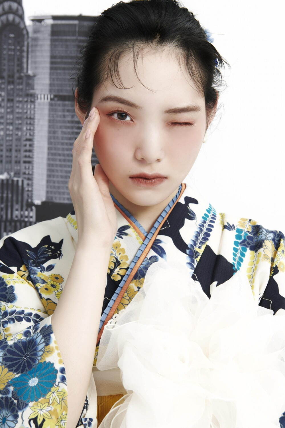 メイベリン ニューヨーク×ふりふ“落ちないリップ”着想のコラボ浴衣、猫やフラワーモチーフ｜写真12