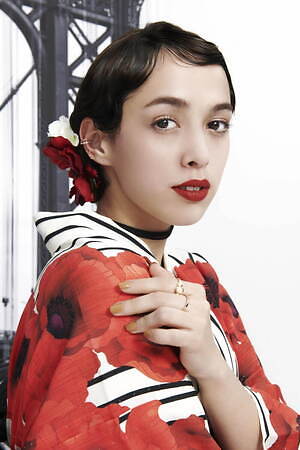 メイベリン ニューヨーク×ふりふ“落ちないリップ”着想のコラボ浴衣、猫やフラワーモチーフ｜写真3