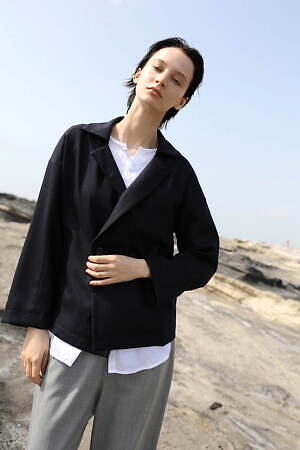 カミシマチナミ(KAMISHIMA CHINAMI) 2021-22年秋冬ウィメンズコレクション  - 写真16