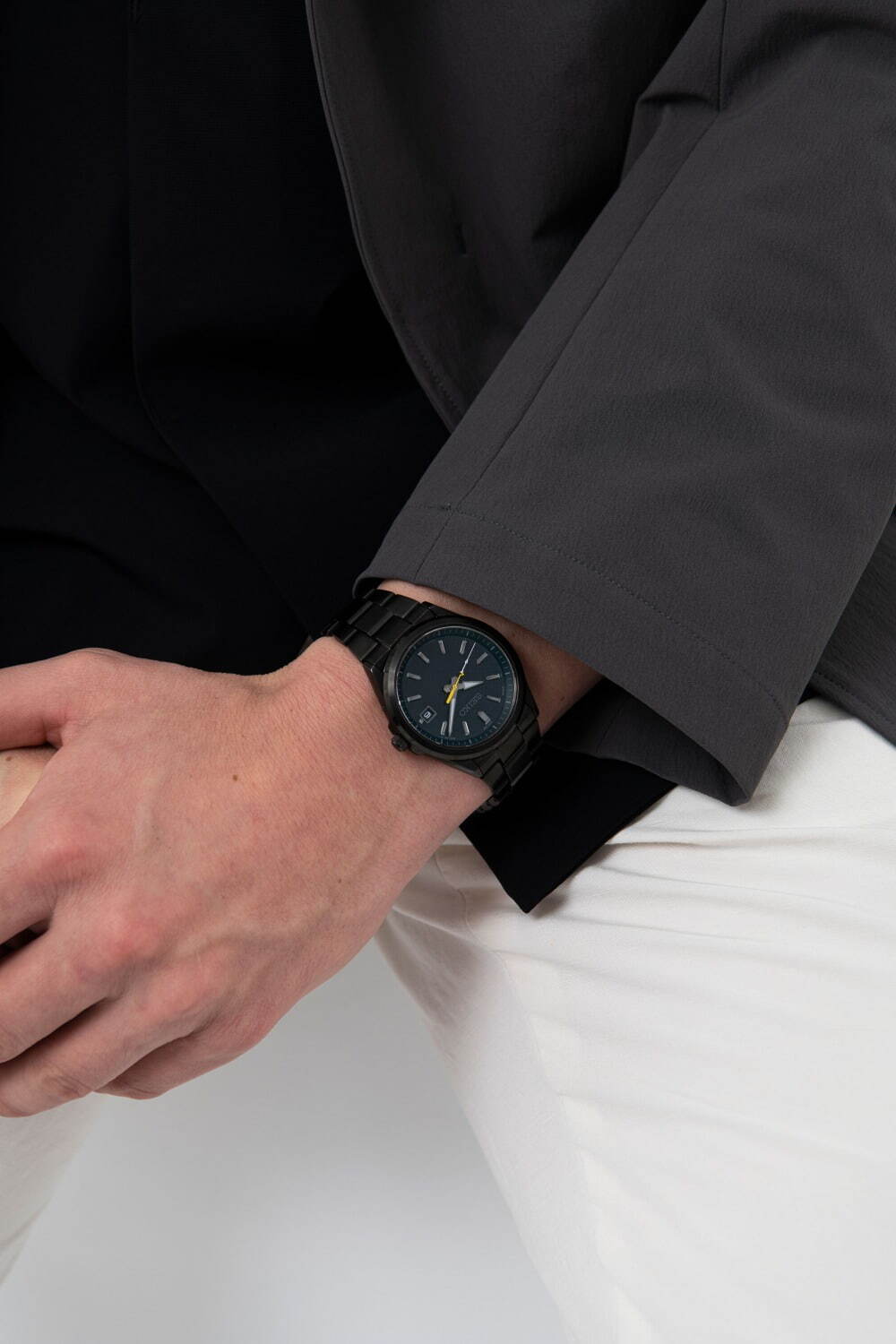セイコーセレクション×マスターピースの限定腕時計、シルバーorブラックのワントーンに｜写真7