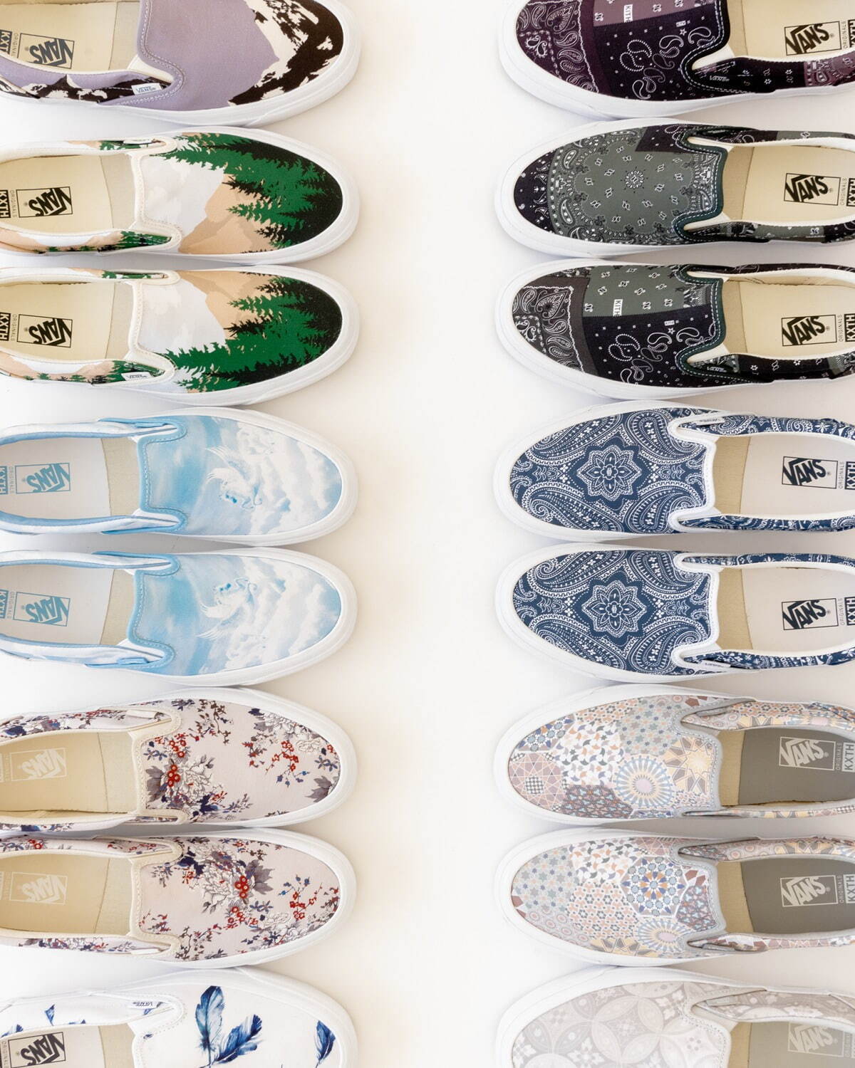 KITH×Vans Vaultのスリッポンスニーカー、花柄や空モチーフなど10種のオリジナル柄で｜写真6