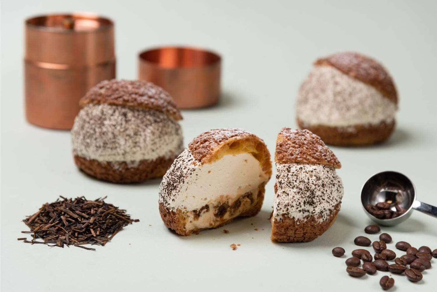 日本茶｜パフズ「ほうじ茶とエスプレッソのマリトッツォ」たっぷりクリームを“サクサク”シュー生地でサンド